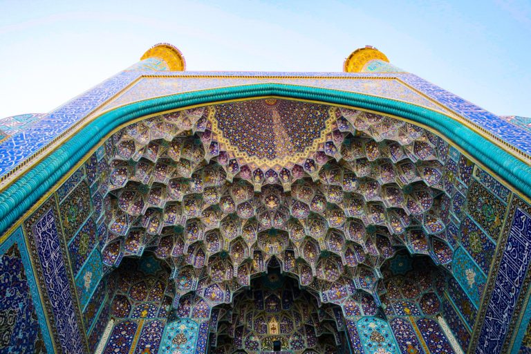 10 of the Best Things to Do in Iran - The Savvy Globetrotter Travel Blog