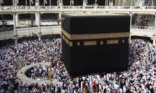 A Comprehensive Guide To Planning Your Umrah Trip - The Savvy Globetrotter